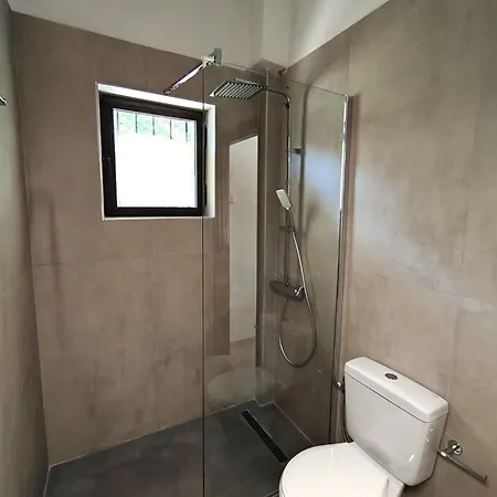 Tony's Garden House * Λευκίμμη